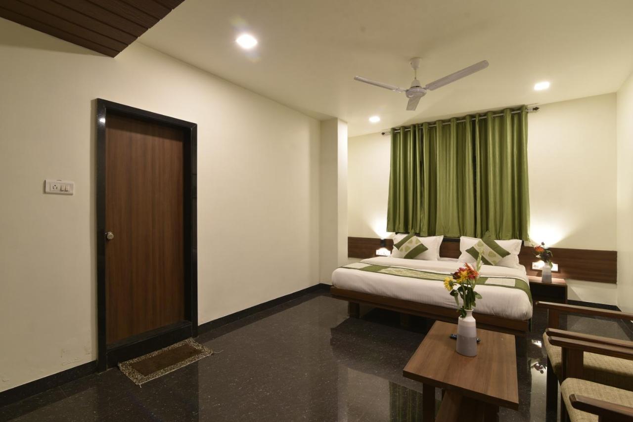 Hotel Clove Bijāpur 외부 사진