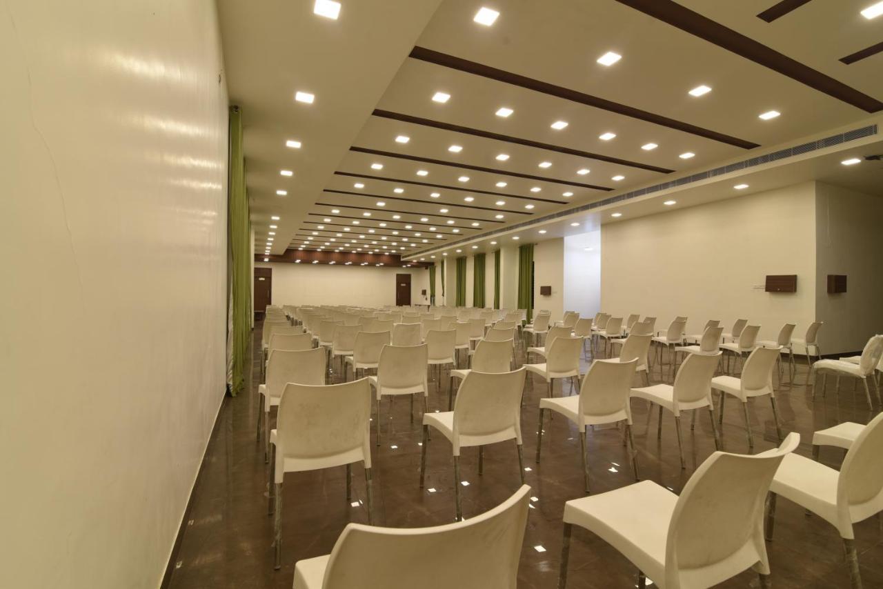 Hotel Clove Bijāpur 외부 사진