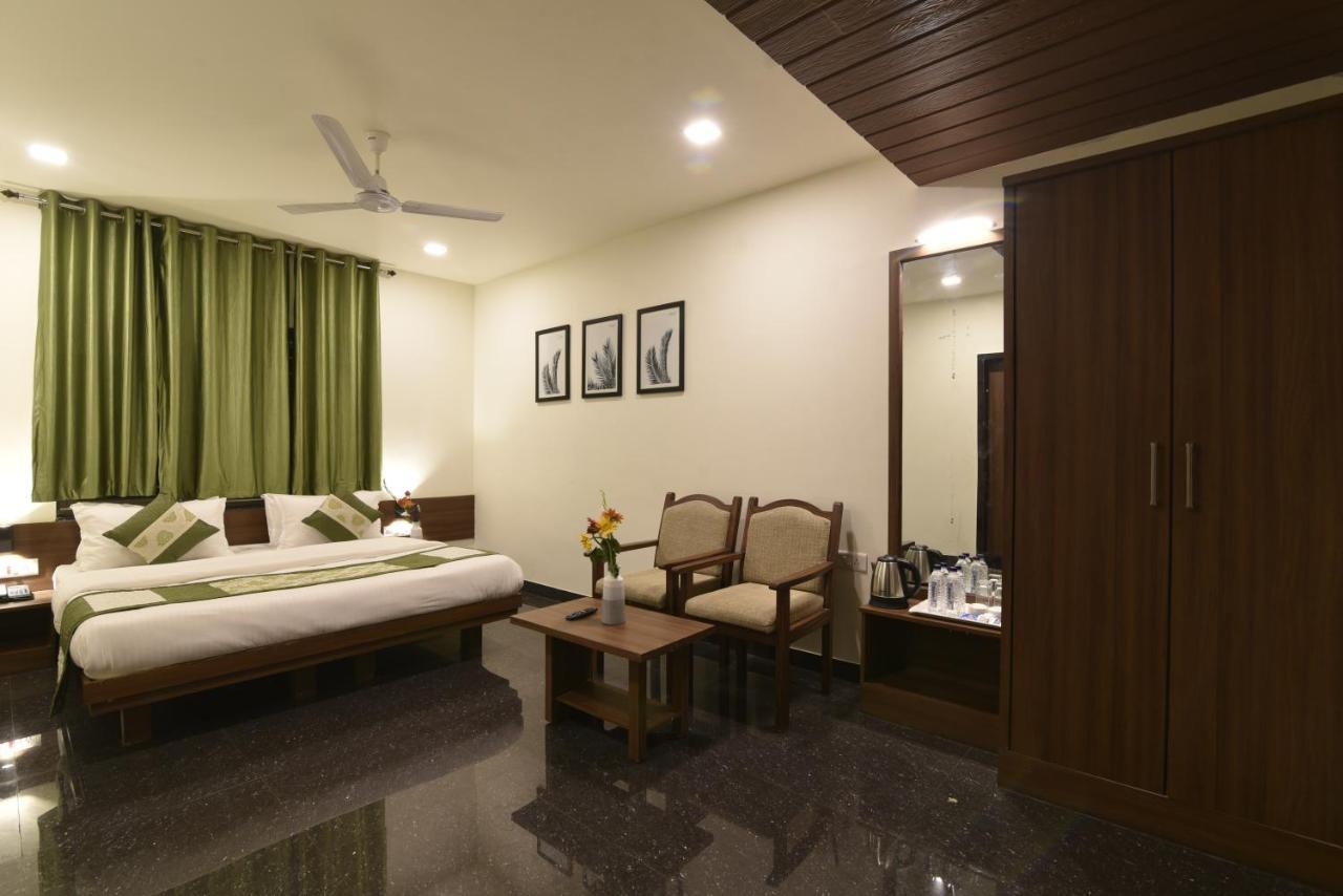 Hotel Clove Bijāpur 외부 사진